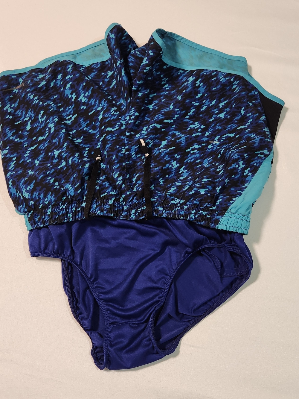 Nike Women's Black & Blue Patterned Athletic Shorts with Teal Trim - Picture 6 of 8